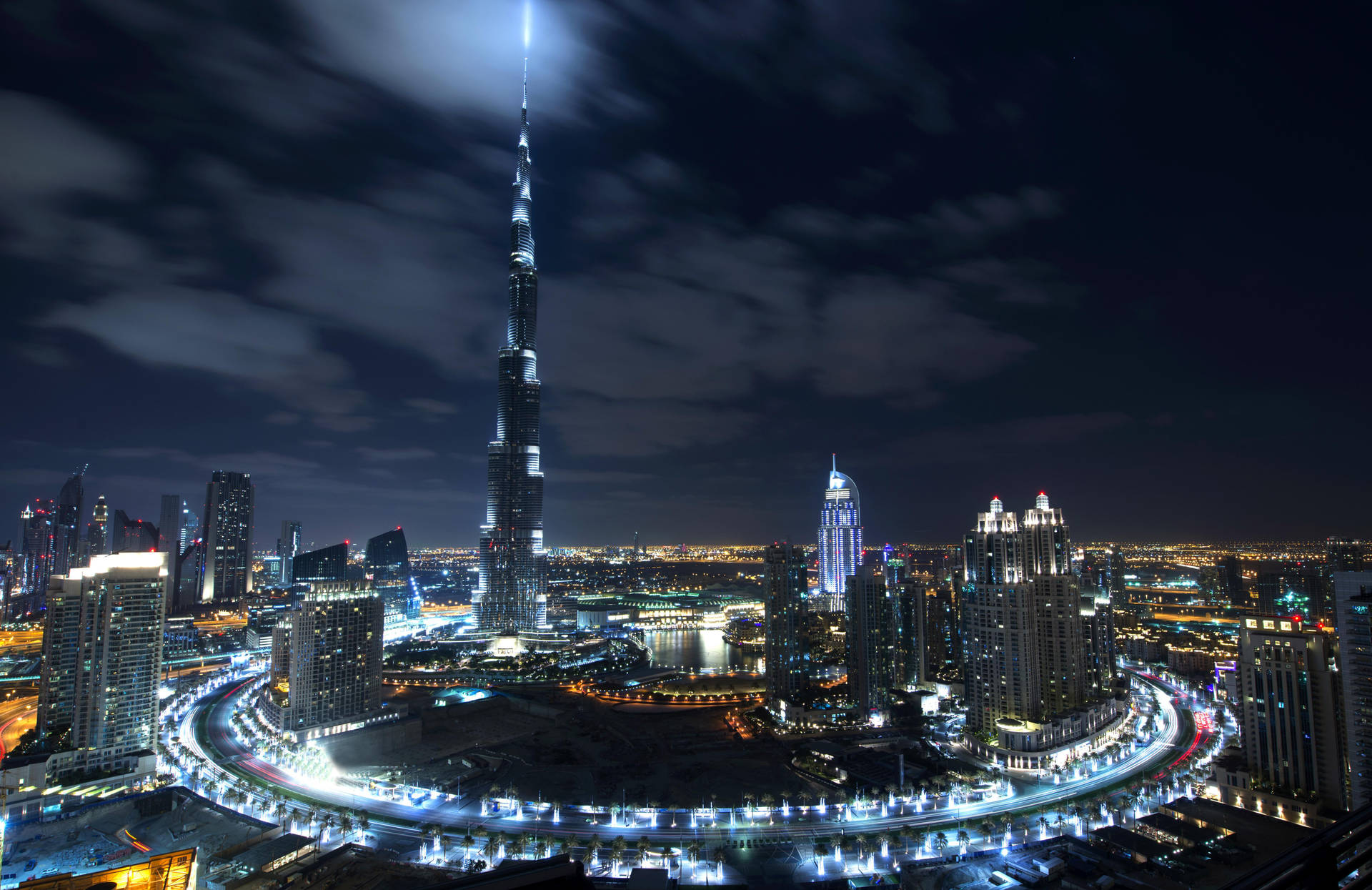 Night Sky Of Busy Dubai 4k Wallpaper
