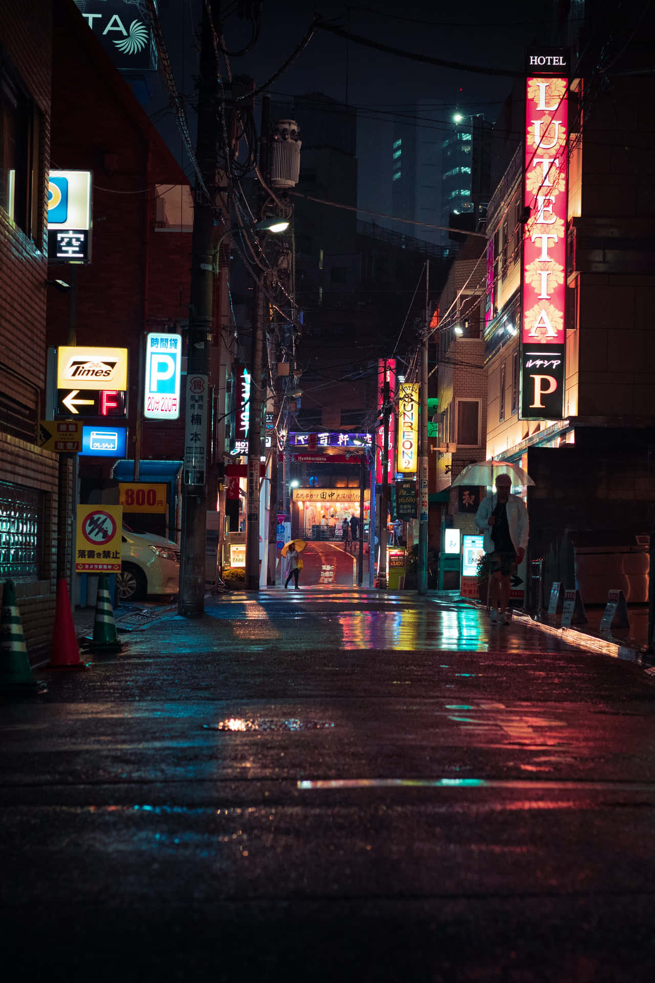 Explore the beauty of a quiet night street
