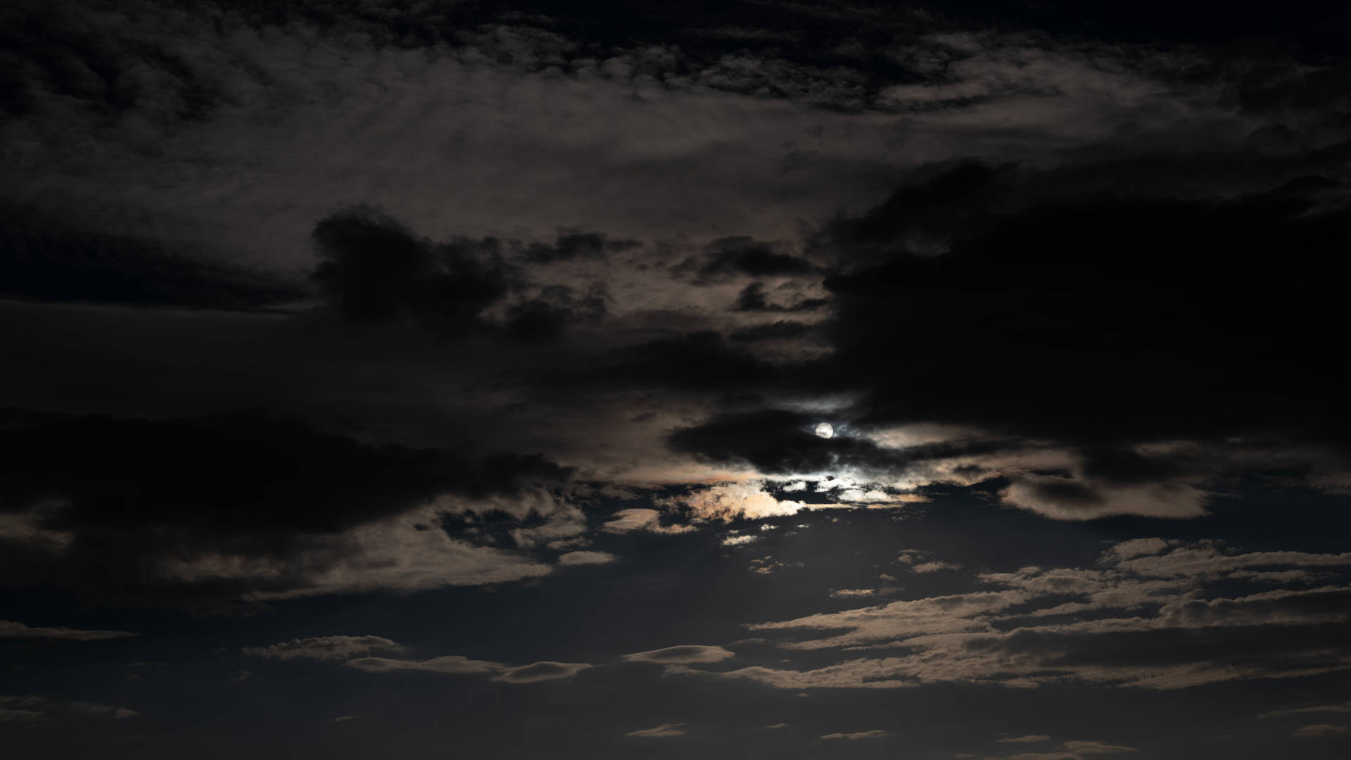 Nighttime Clouds Under Moonlight 4k Wallpaper