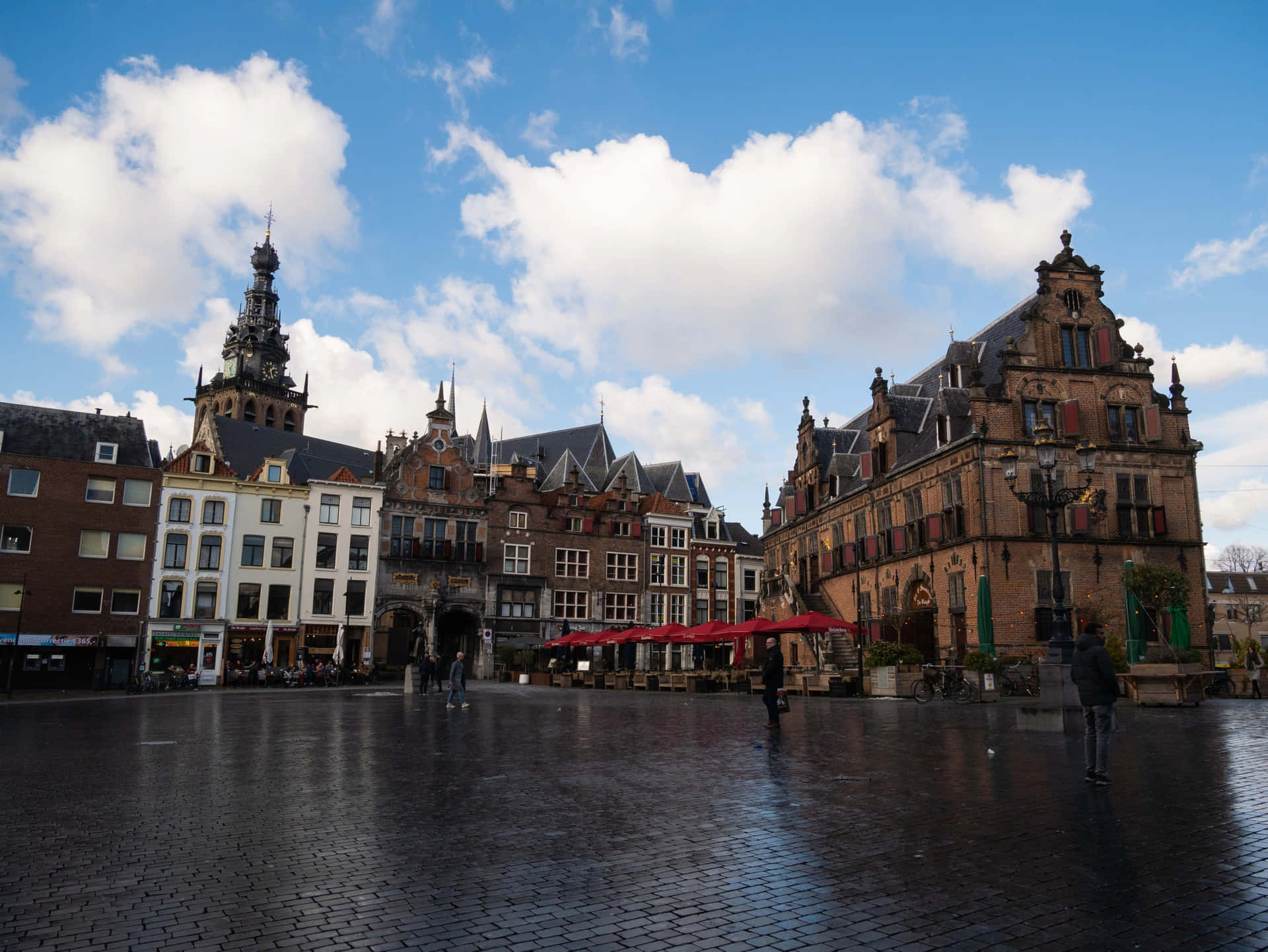 Nijmegen City Center Square Wallpaper