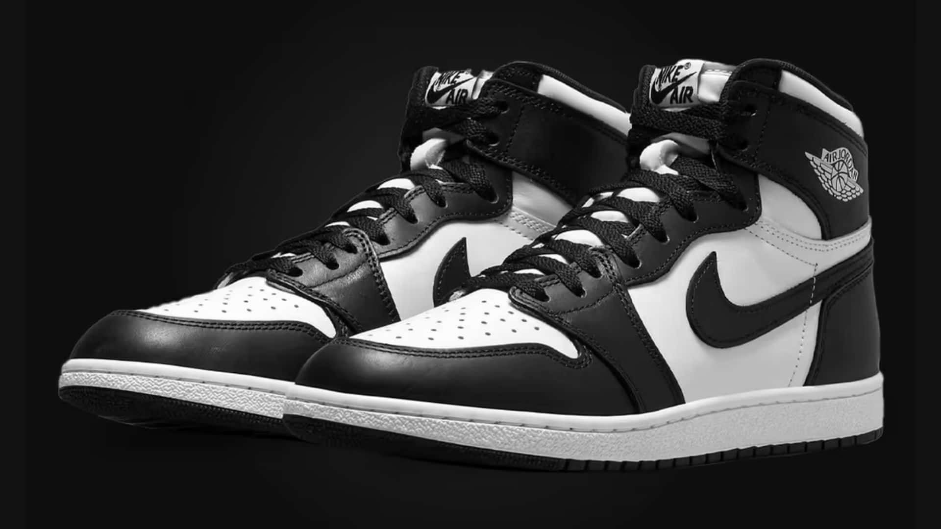 Nike Air Jordan I Black And White Wallpaper