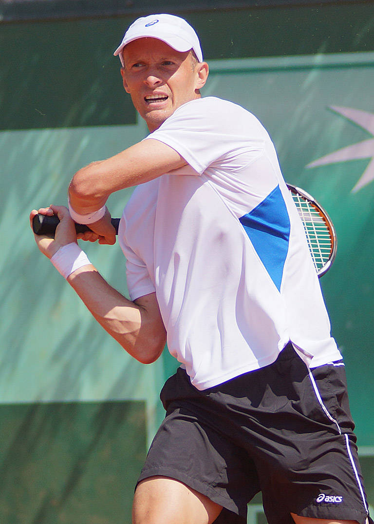 Nikolay Davydenko Practicing Tennis Strokes Wallpaper