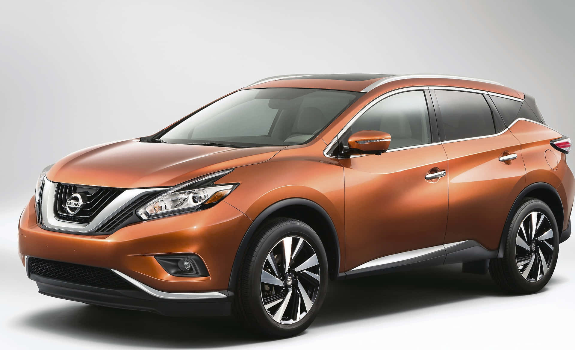 Sleek Nissan Murano SUV on the Road Wallpaper