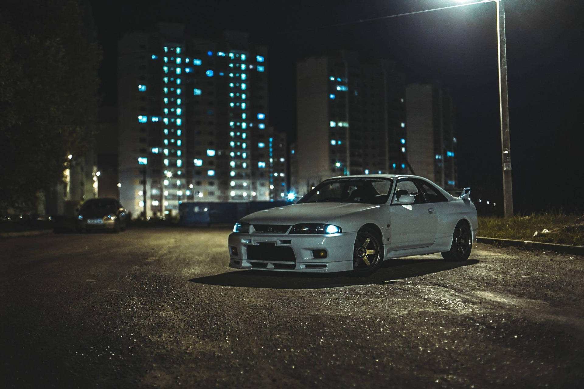Nissan Skyline GTR R33 At Night Wallpaper