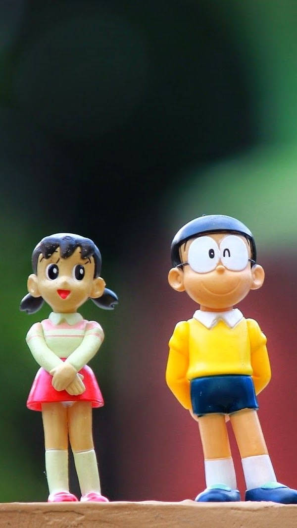 Download Nobita Shizuka Love Story Standing Figurines Wallpaper | Wallpapers .com