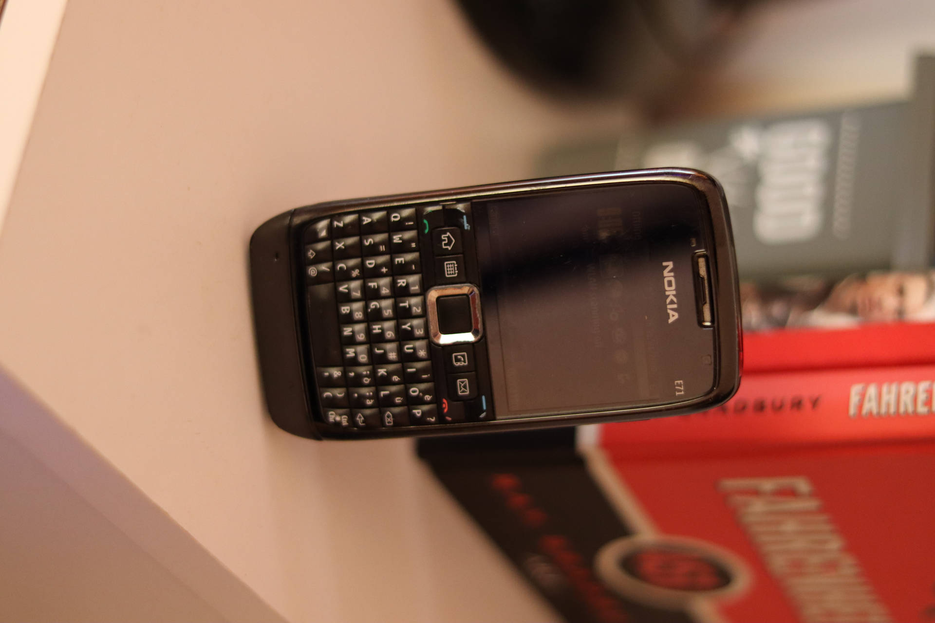 Nokia E71 Preto Papel de Parede