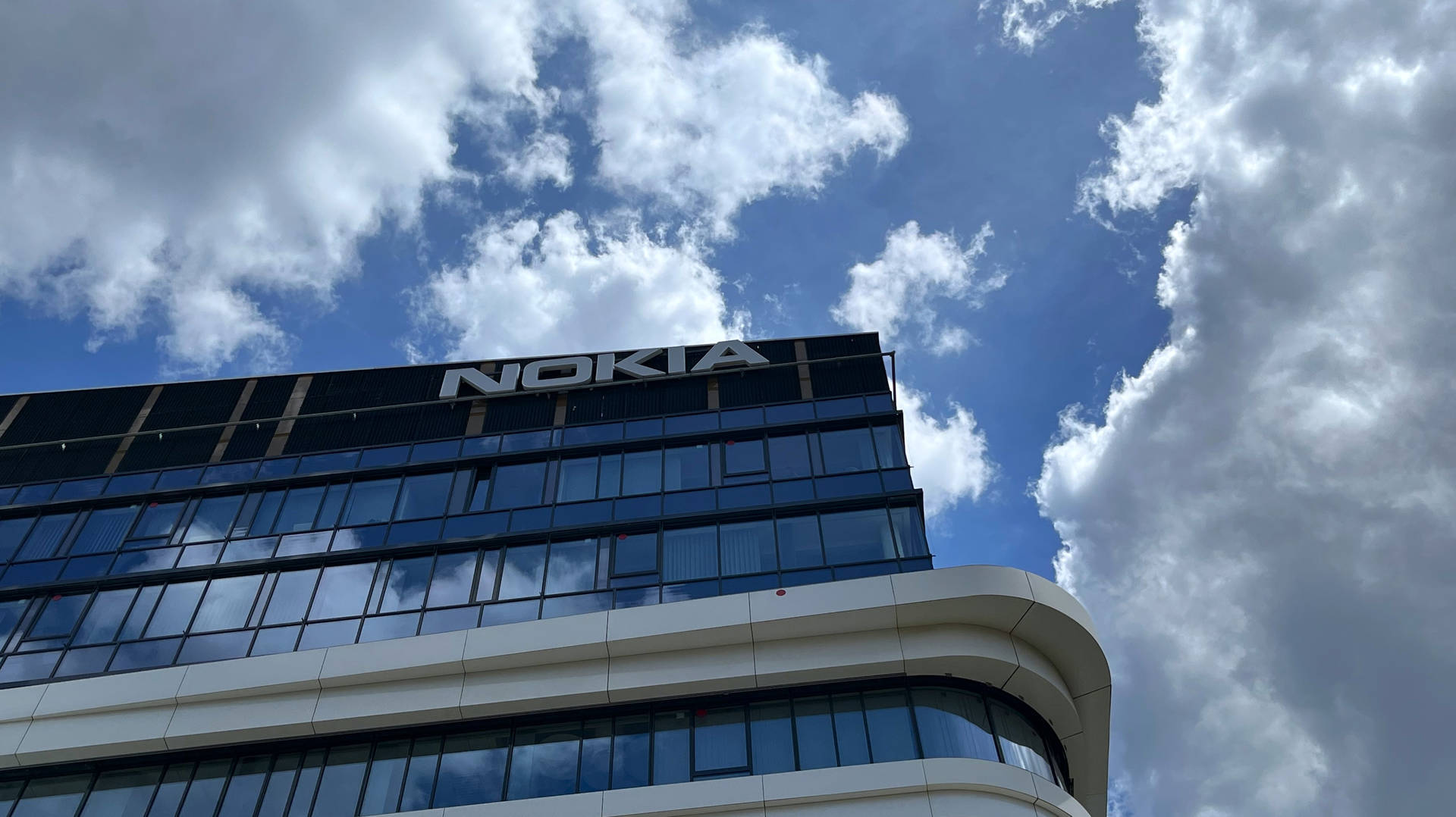 Nokia Networks Skypark Building Background