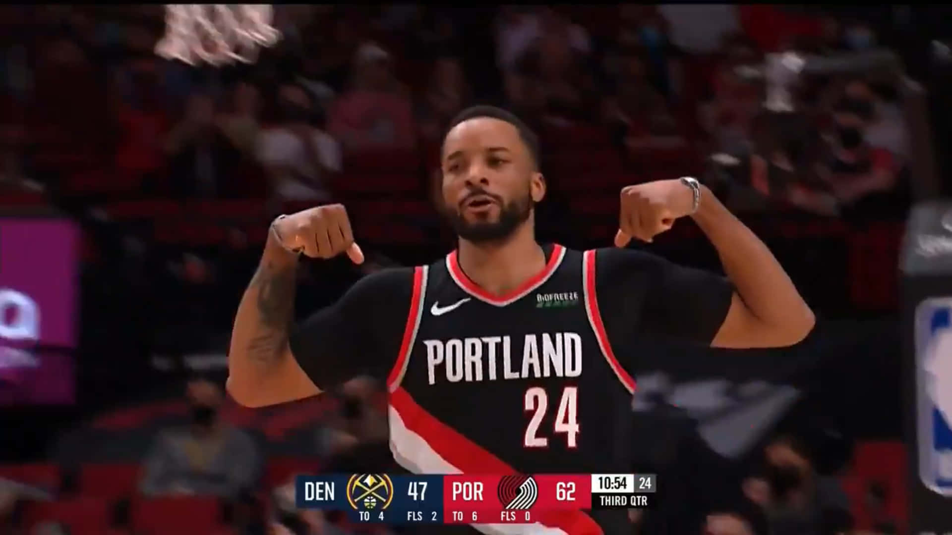 Norman Powell In Game Against Denver Nuggets Wallpaper