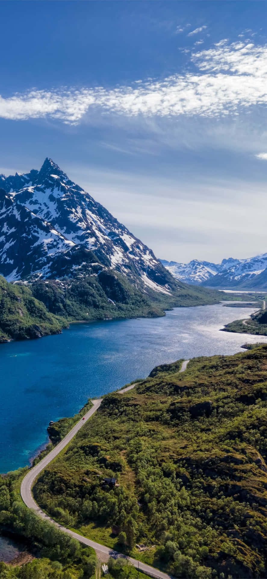 Disfrutade La Impresionante Vista De Noruega.