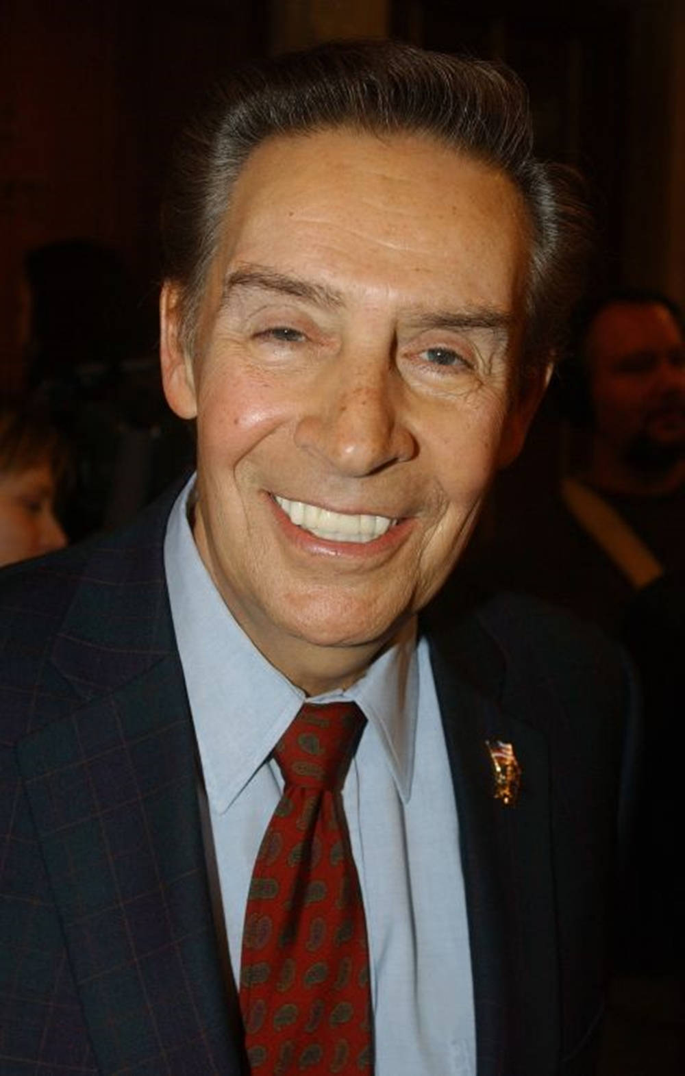 Notable Actor Jerry Orbach Law And Order Press Conference Wallpaper