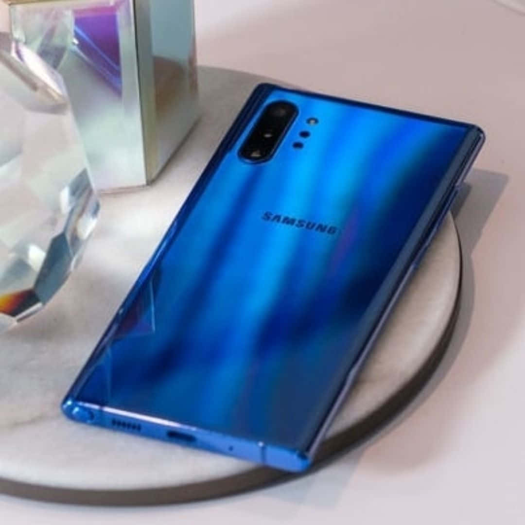 Samsung’s Note 10 stands out as the perfect device for your productivity and entertainment needs