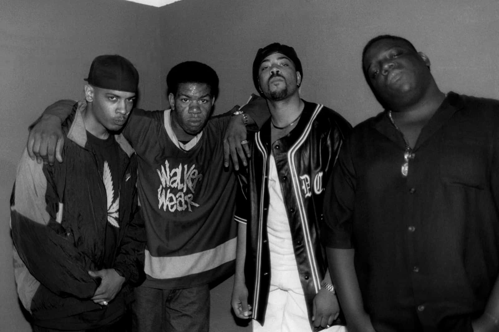 Notorious B.i.g And Other Rappers Wallpaper