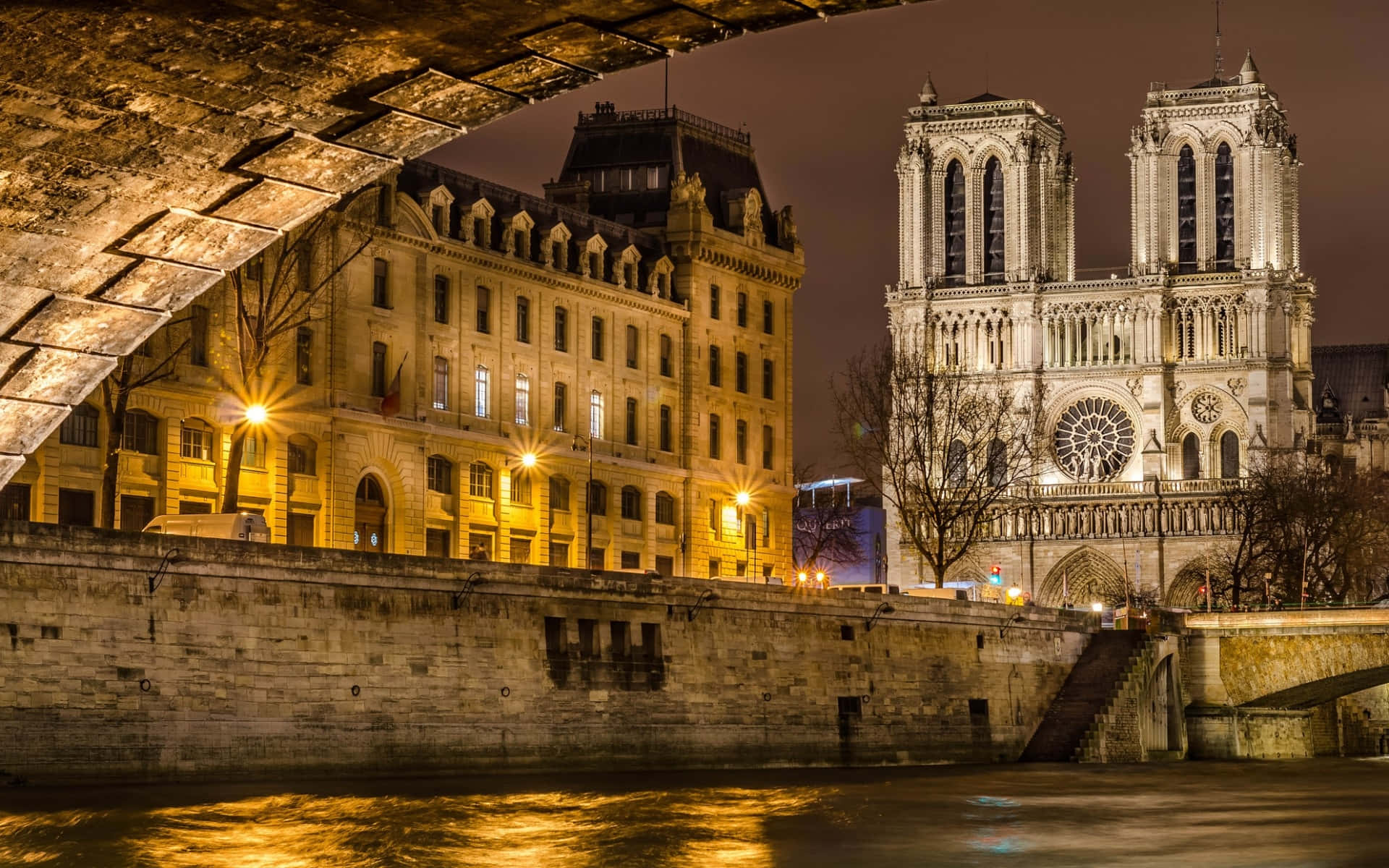 Notre Dame Cathedral Two Towers Wallpaper