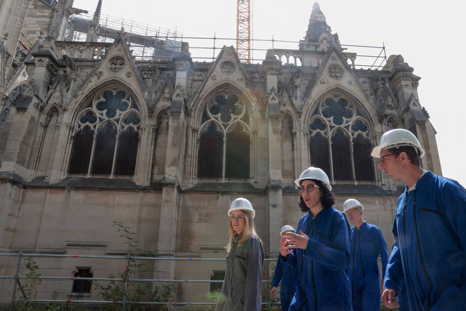 Trabajadoresde La Construcción De Notre Dame Fondo de pantalla