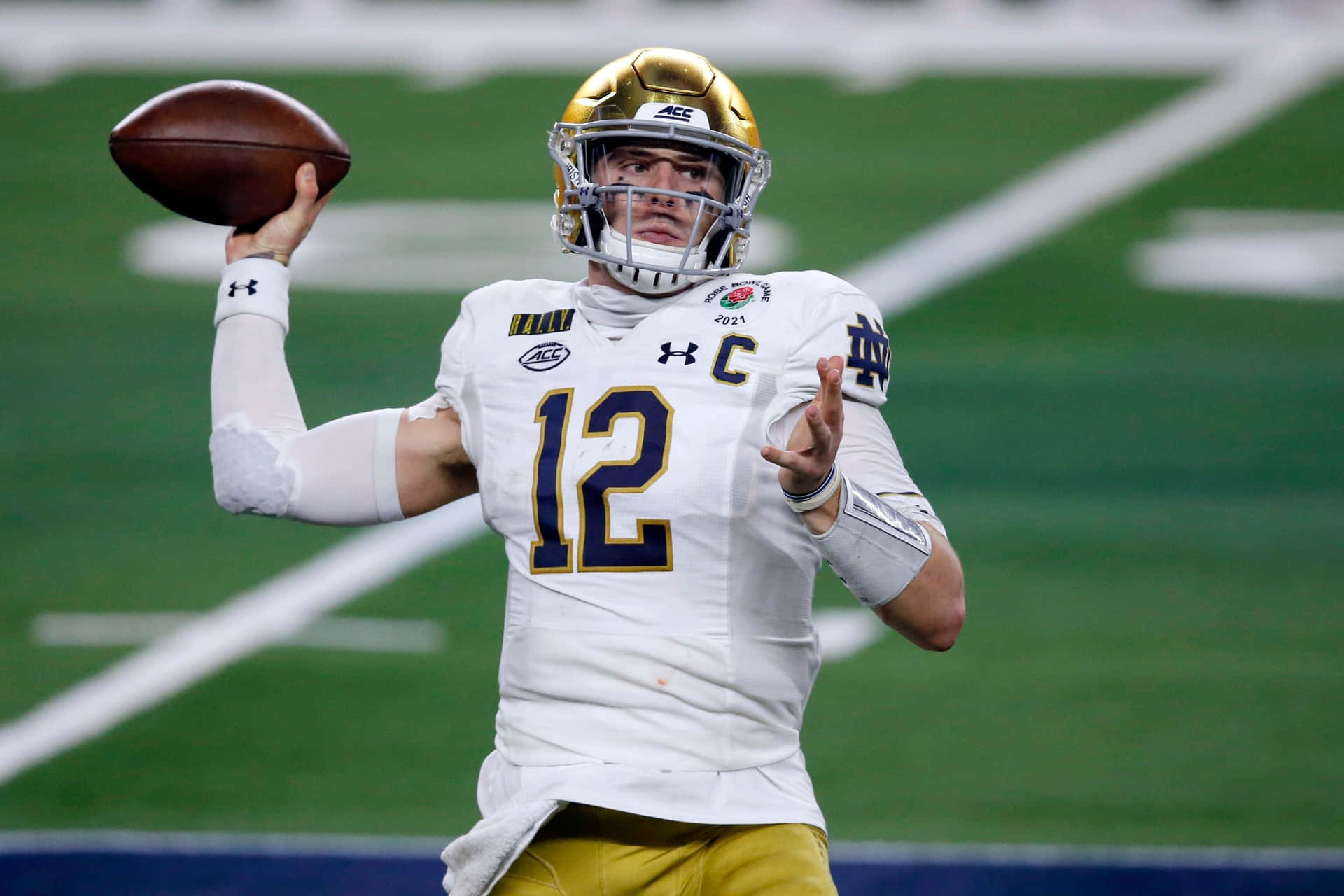 Notre Dame Quarterback Ian Book Action Shot Wallpaper