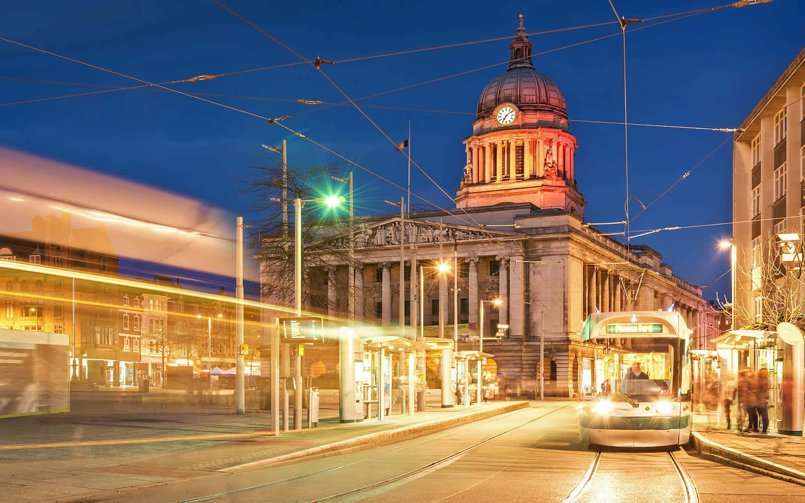 Nottingham Council Houseand Tramat Dusk Wallpaper