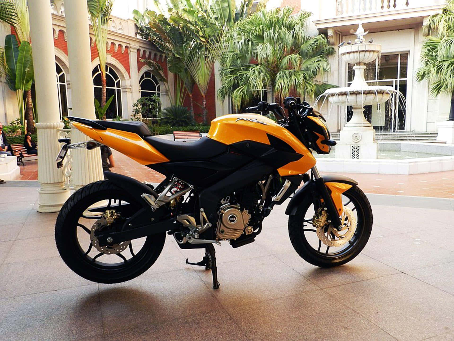 Look and Feel the Power of the Bajaj Pulsar NS 200