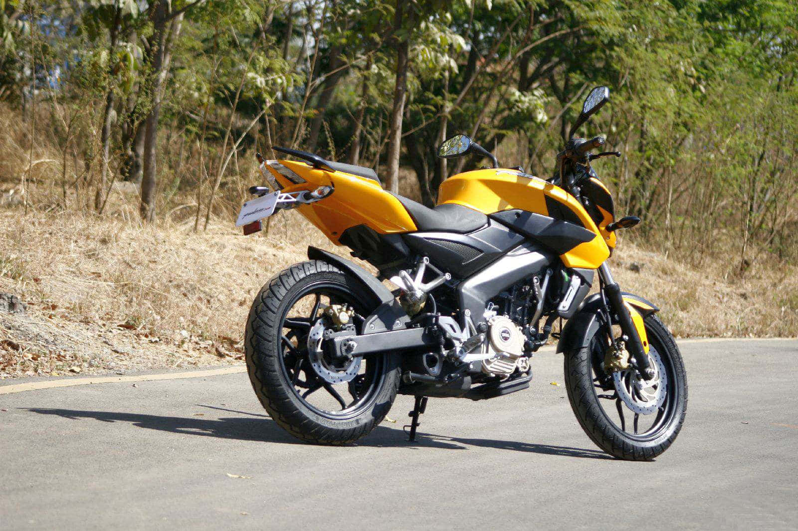 Show Off Your Style with Bajaj's NS 200