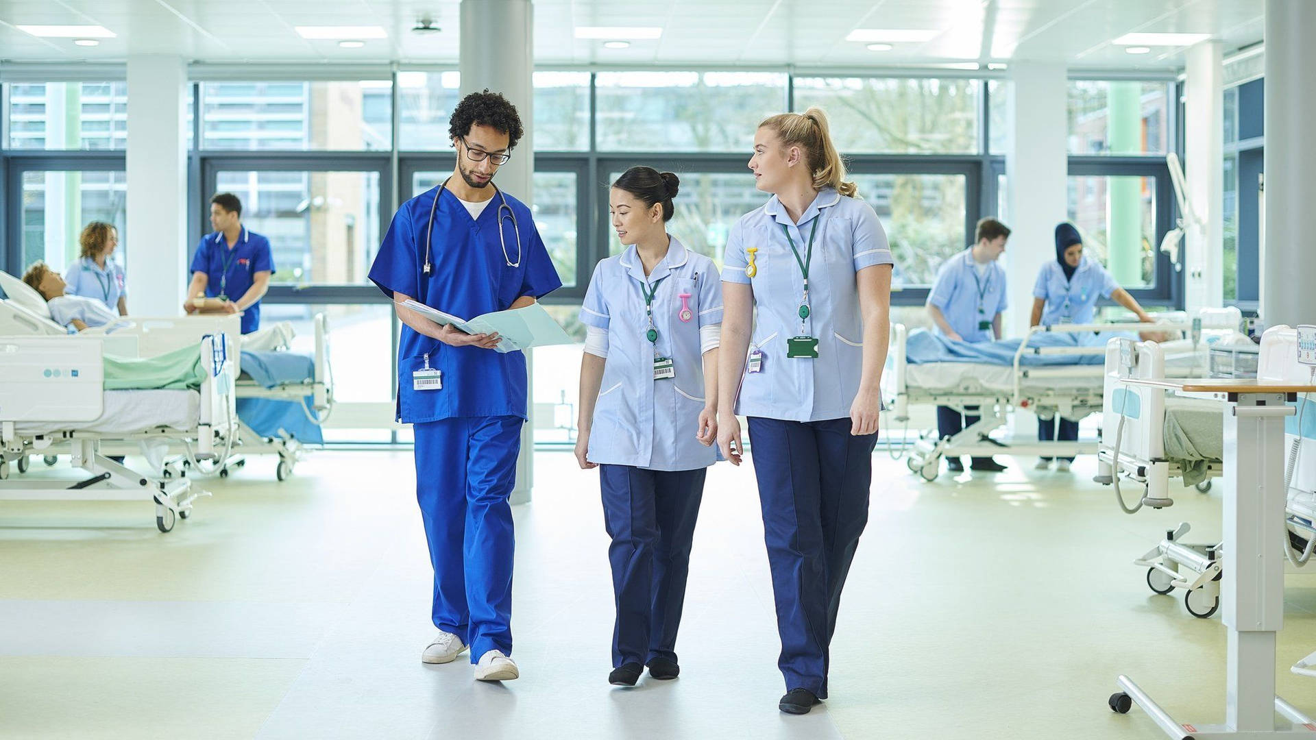 Tapetet Nurser Emergency Room er inspireret af hospitalsmiljøer. Wallpaper