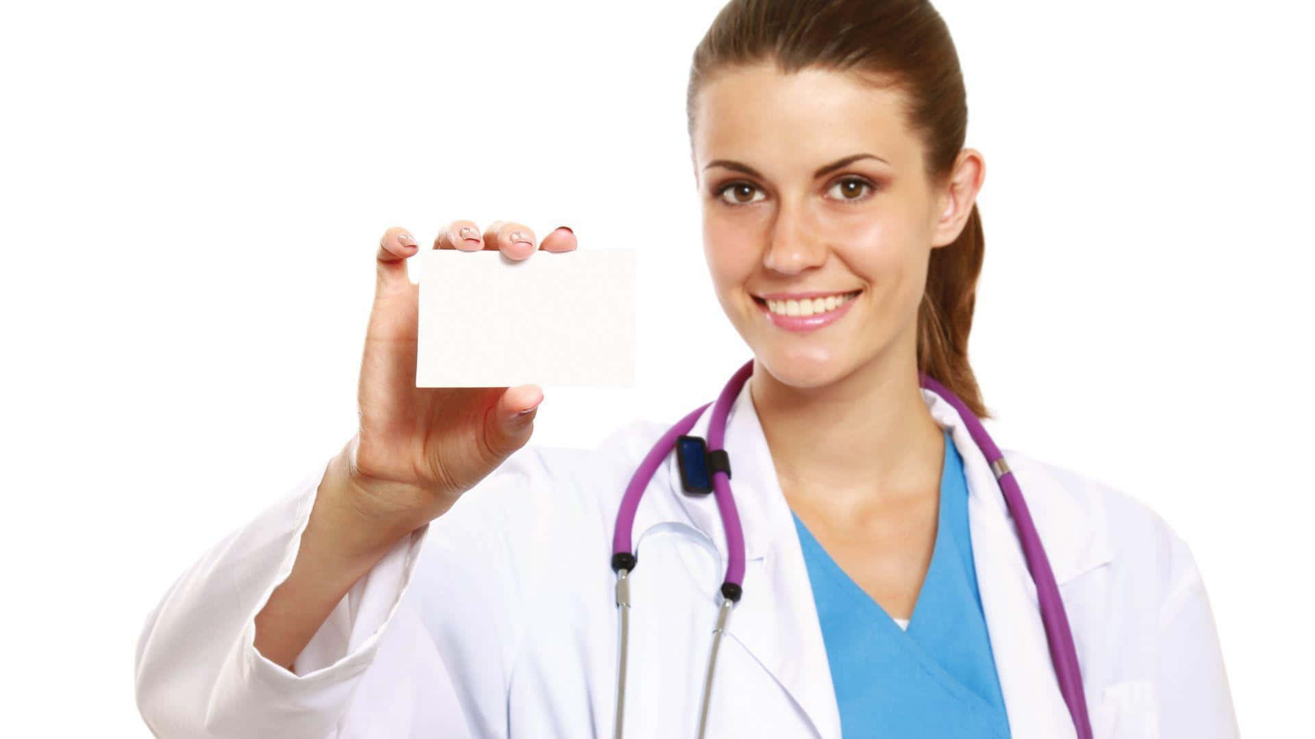 Enkvinnlig Läkare Som Håller Upp Ett Tomt Kort