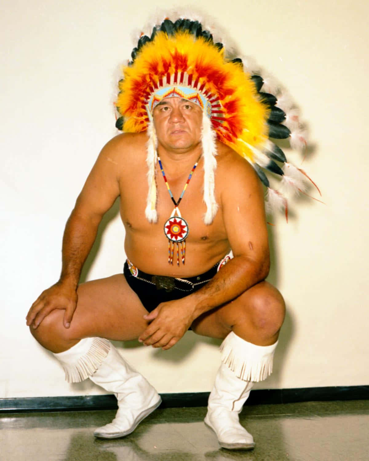NWA USA Heavyweight Champion Wahoo McDaniel Sits Posinge Wallpaper