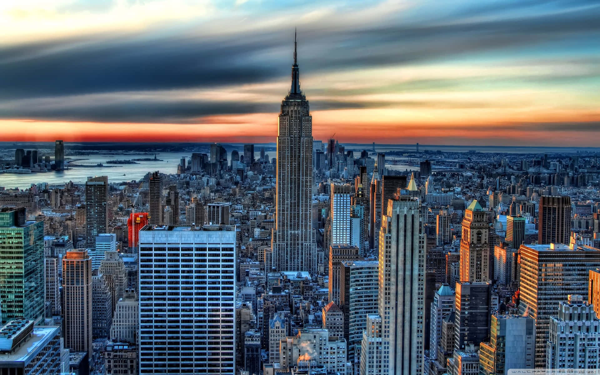 Here's To The Big Apple - Get Ready to Discover the Stunning New York City with the Ny Desktop Desktop Wallpaper Wallpaper
