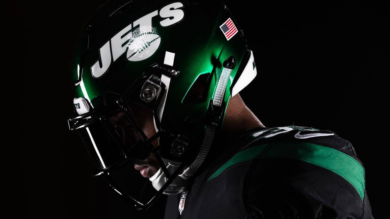 Download NY Jets Player Side Profile Wallpaper | Wallpapers.com