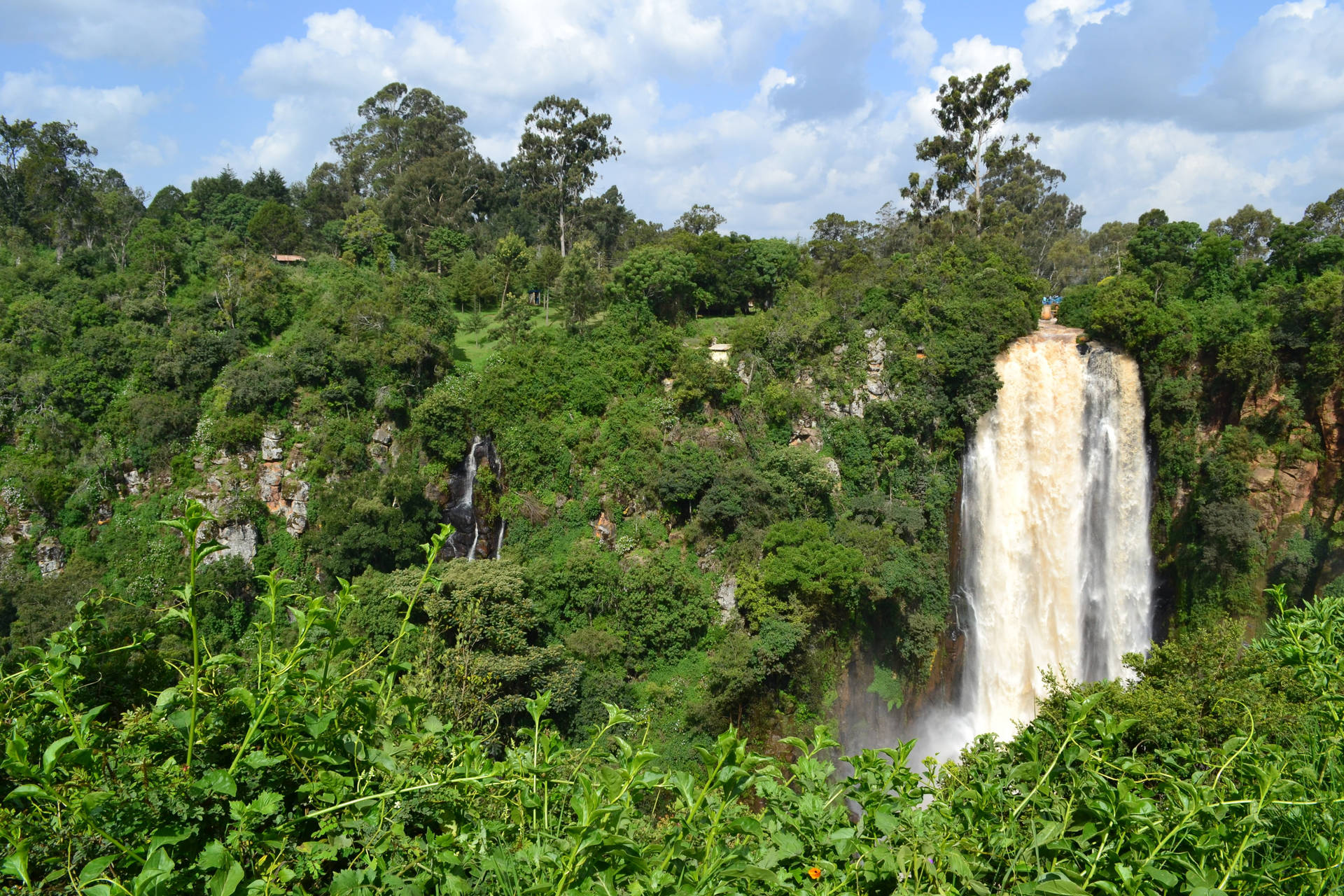 Nyahururu Falls In Kenya Africa Wallpaper