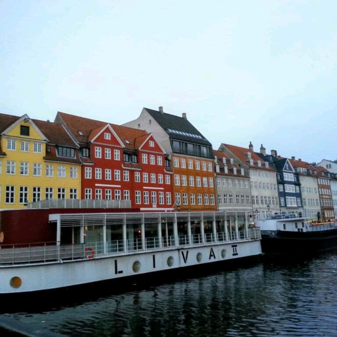 Nyhavn Liva II Boat Dark Scenic View Wallpaper