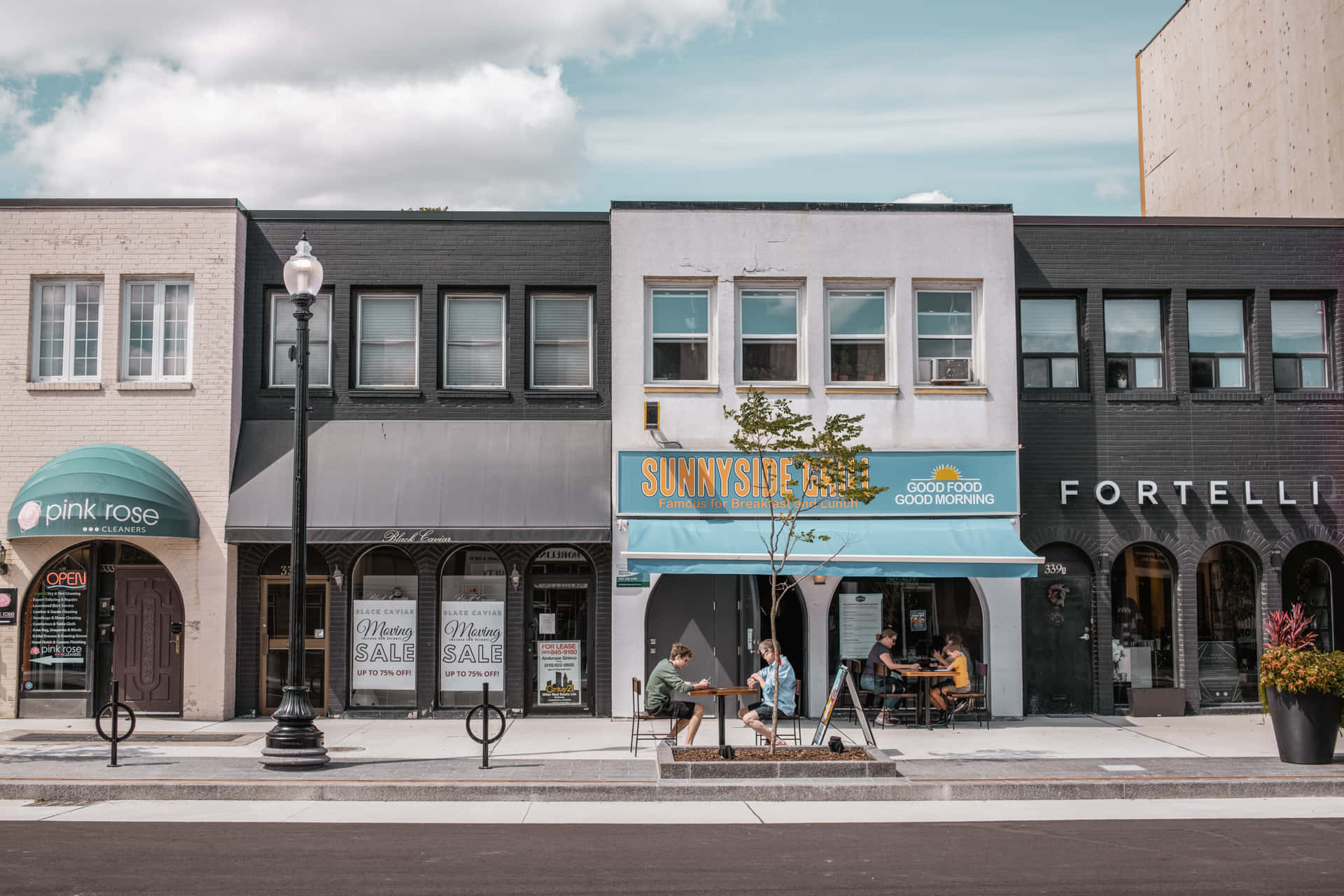 Oakville Downtown Street Scene Wallpaper