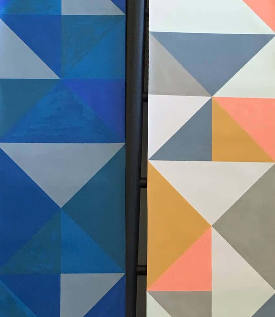 Obtuse Triangles In Two Different Palettes Wallpaper