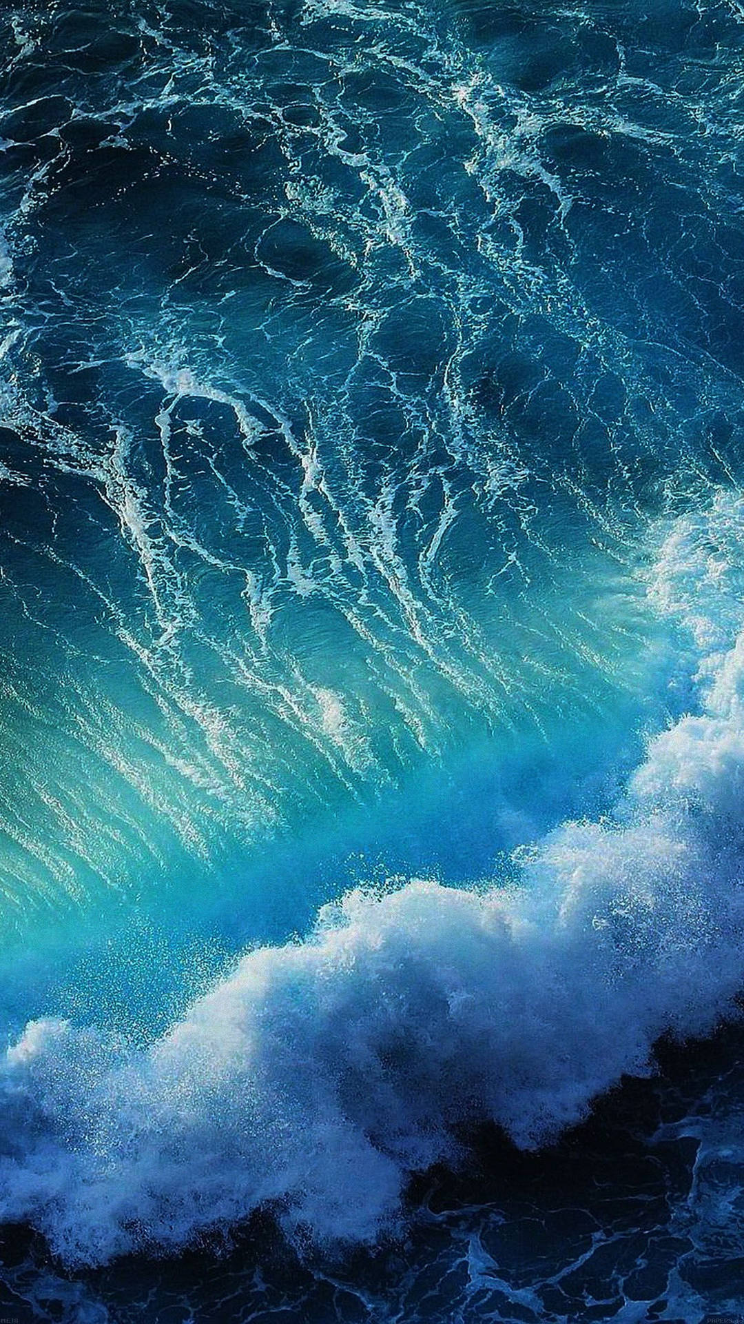 Enjoy the View of the Ocean Waves at Anytime with an Iphone Wallpaper