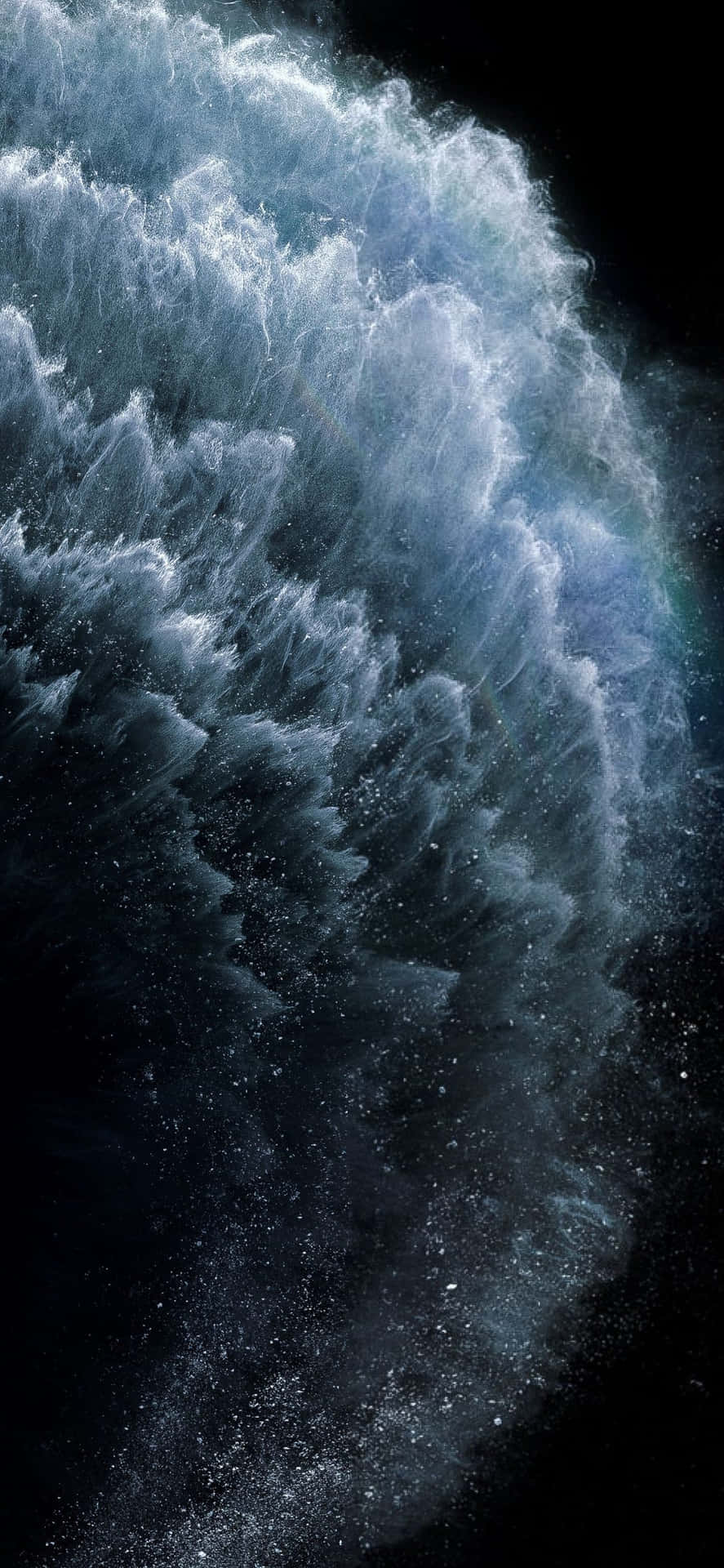 Ocean Wave Nighttime Splash Wallpaper