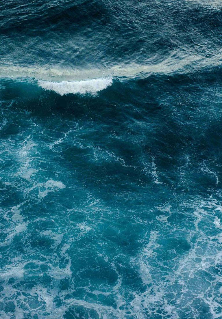 Ocean Waves Ipad 2021 Wallpaper
