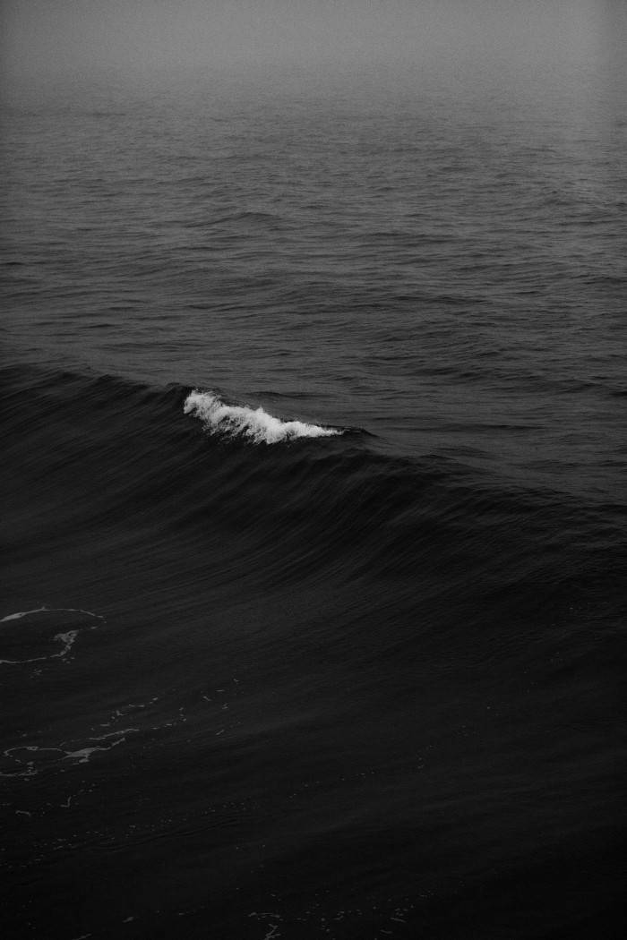 Ocean Waves Solid Black iPhone Wallpaper