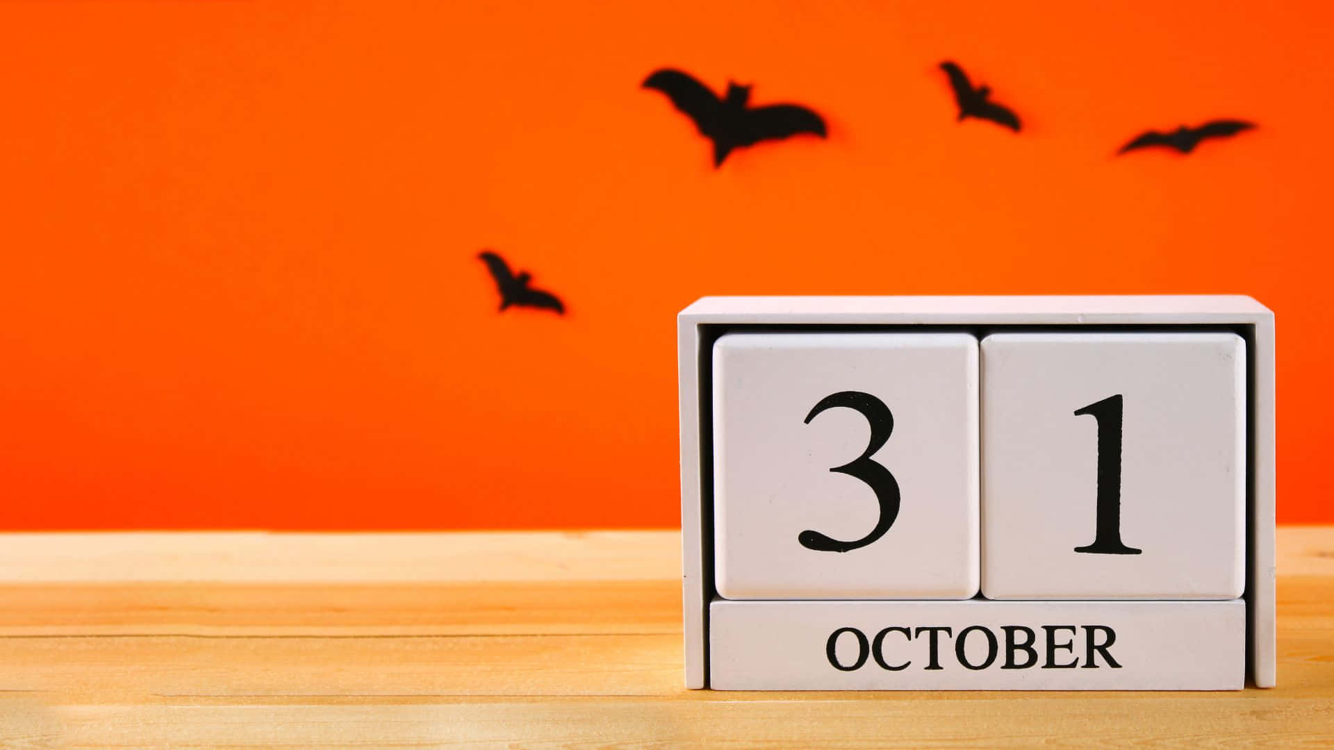 Haunted houses, pumpkins and fun - It's October 31st! Wallpaper