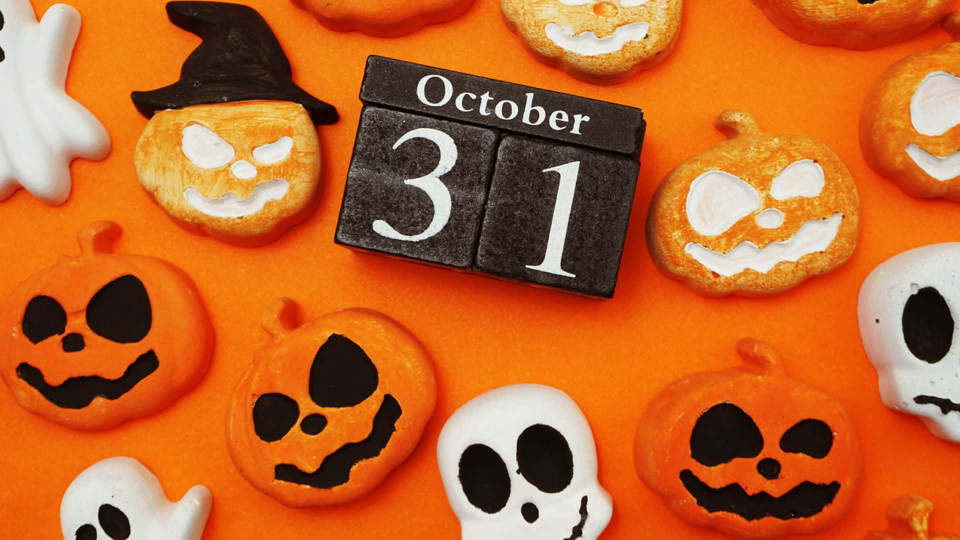 Celebrate October 31st with Fun and Fright! Wallpaper