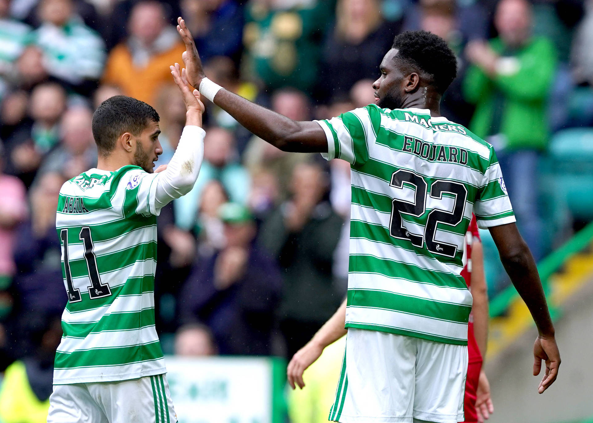 Odsonne Edouard High Five With Teammate Wallpaper