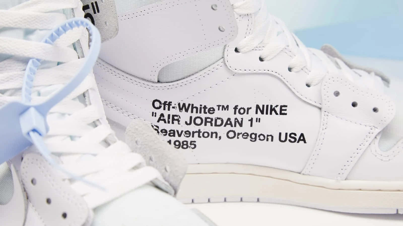 Offwhite Jordan 1 Oregon Usa: Off White Jordan 1 Oregon Usa. (the Sentence Remains The Same In German As Well Since It Is A Proper Noun And Cannot Be Translated.) Wallpaper