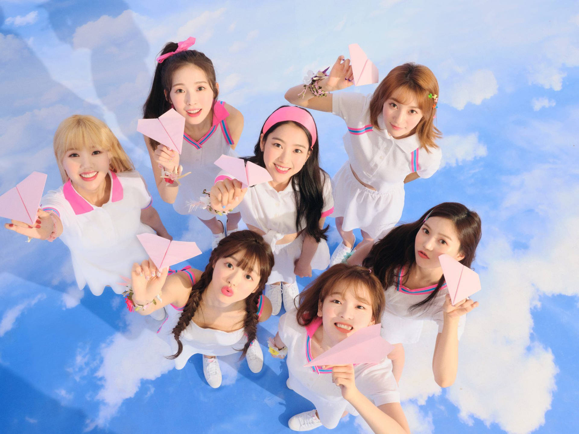 Oh My Girl With Paper Planes Wallpaper