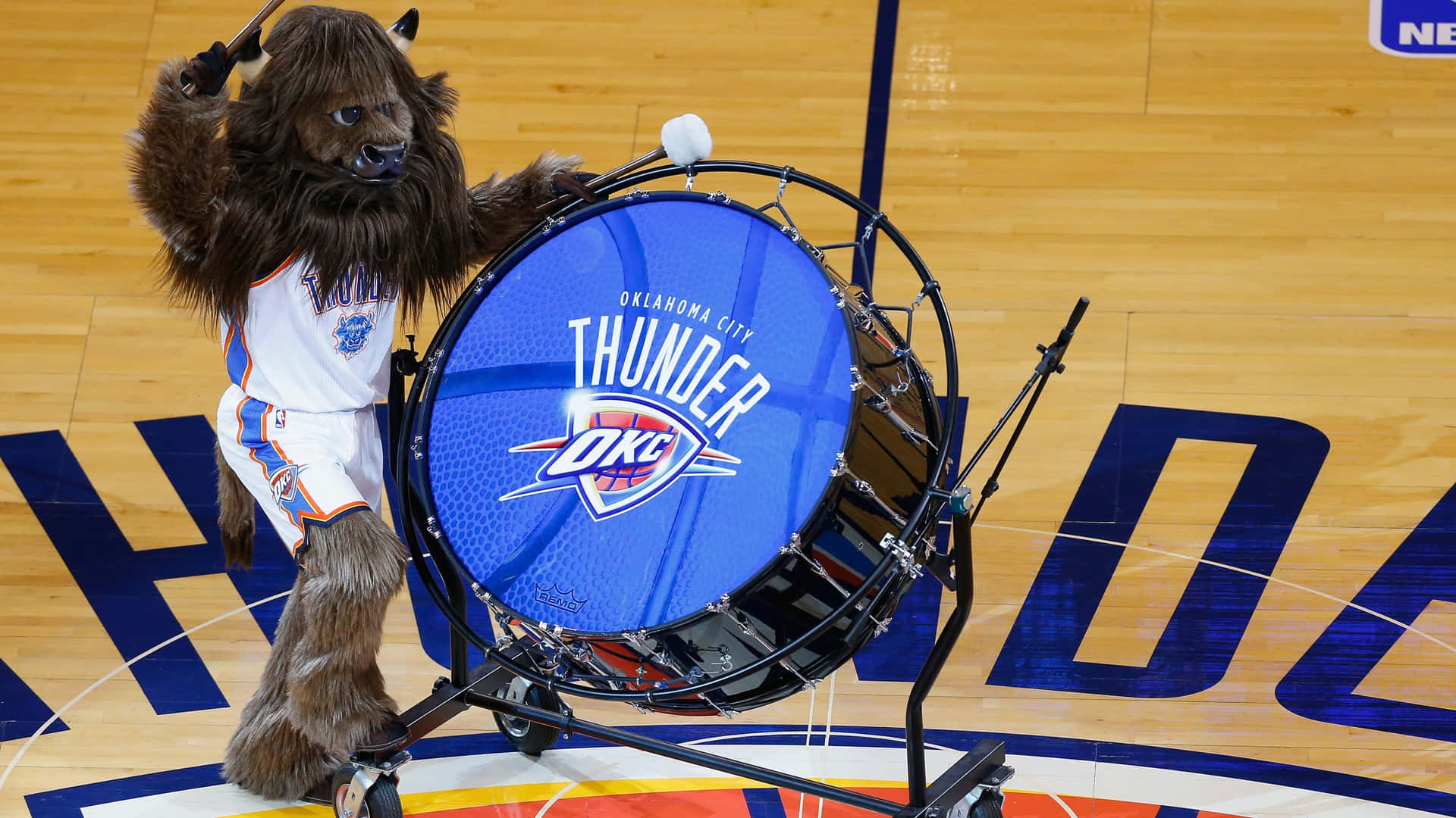 Download Oklahoma City Thunders Rumble The Bison Wallpaper