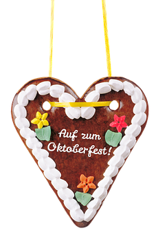 Download Oktoberfest Gingerbread Heart Pendant | Wallpapers.com