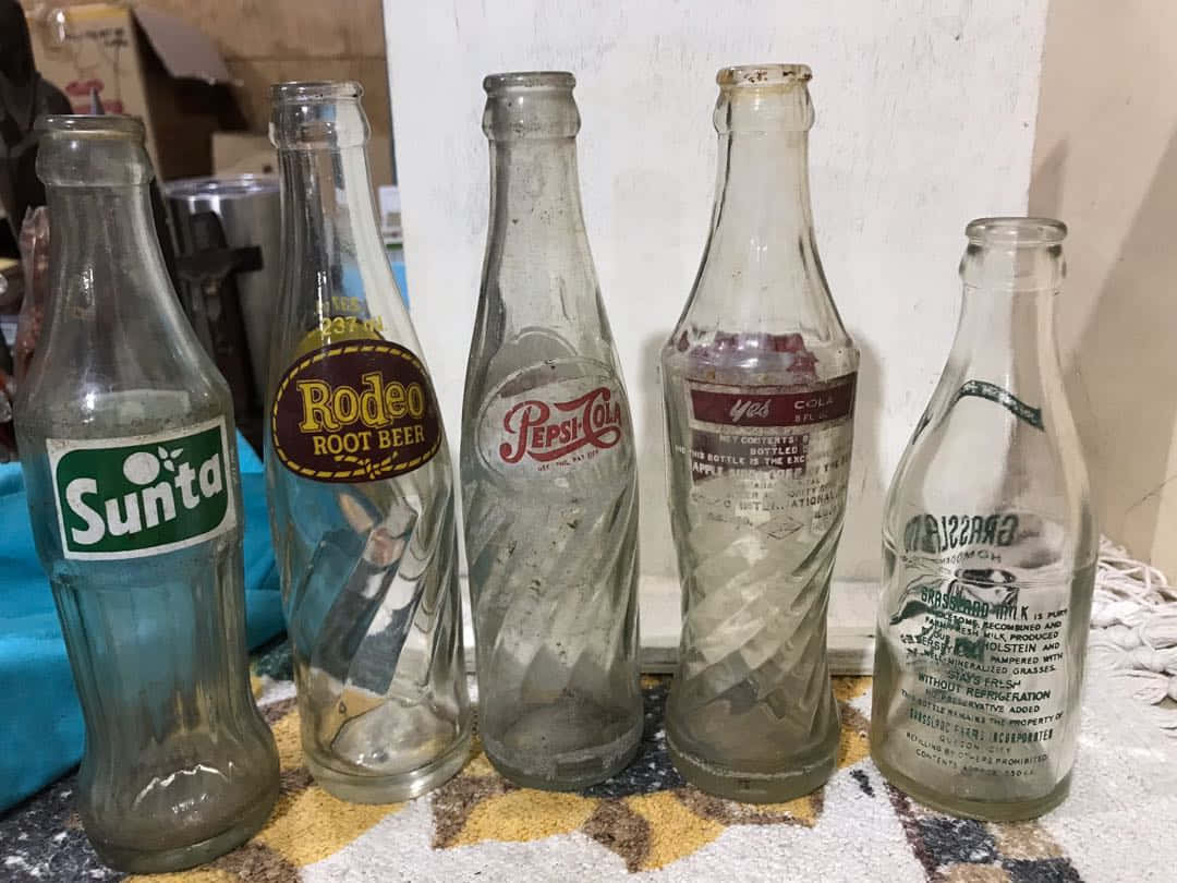 Abrazandoel Encanto Vintage De Las Botellas Antiguas