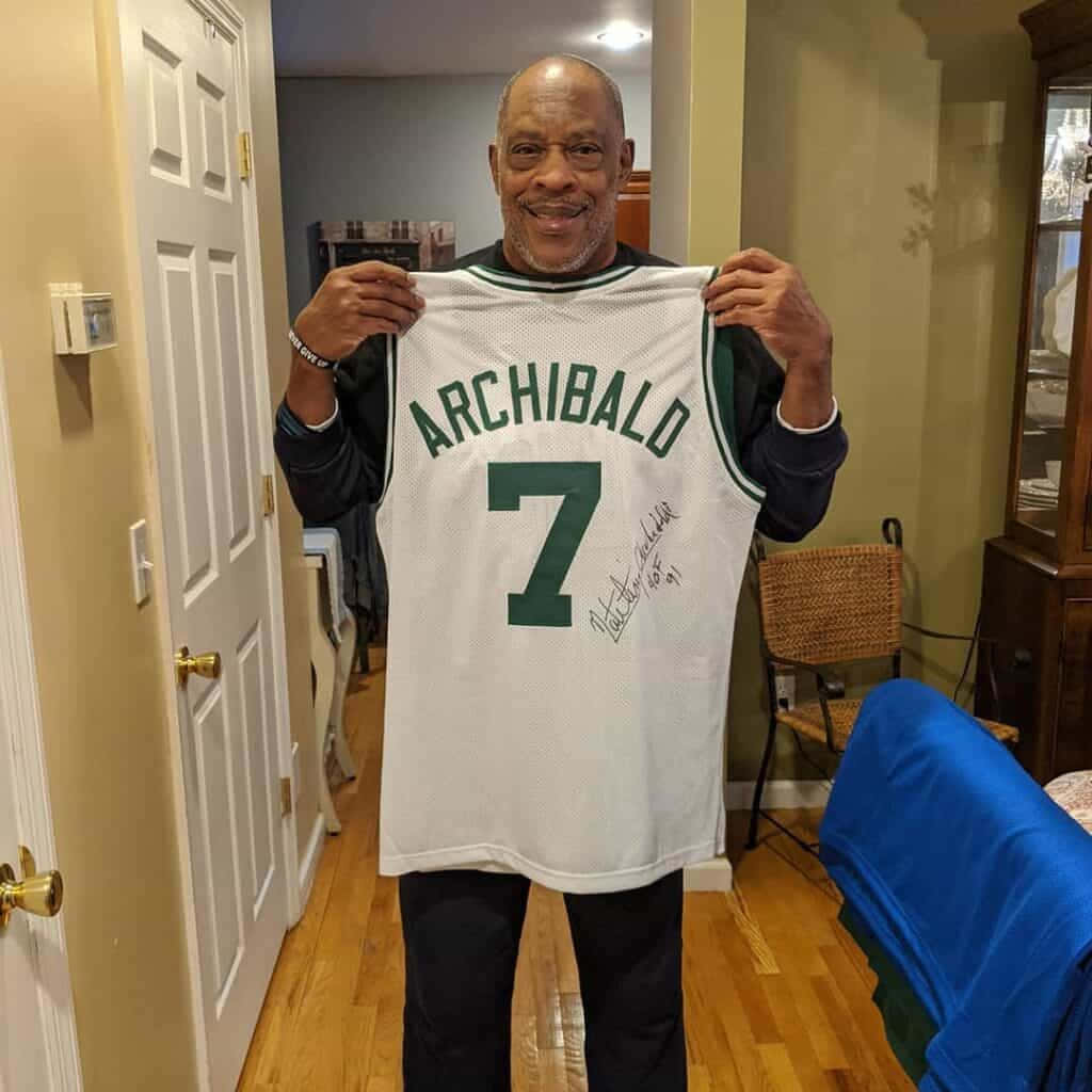 Gamlanate Archibald Med Celtics-tröja. Wallpaper