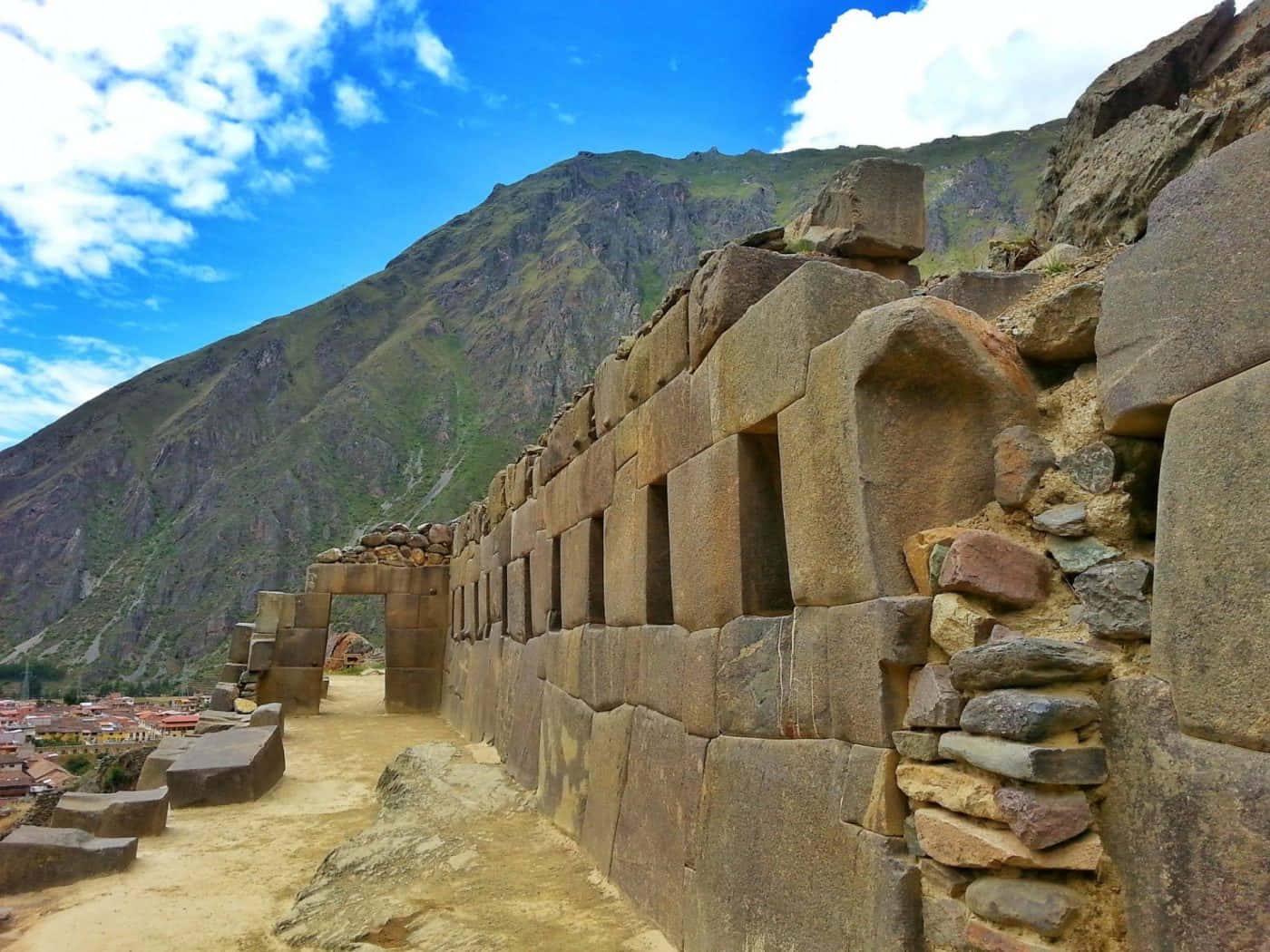 Ollantaytambo Machu Picchu Historisk Sted Wallpaper Wallpaper