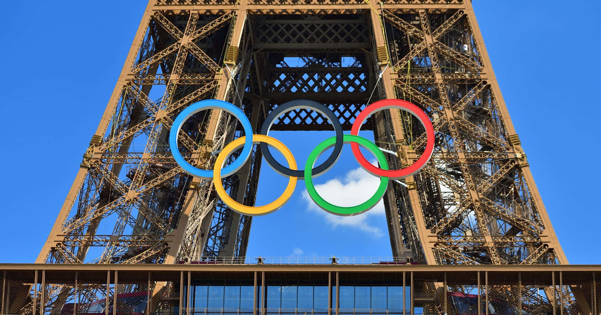 Olympic_ Rings_ Eiffel_ Tower_ Paris_2024 Wallpaper