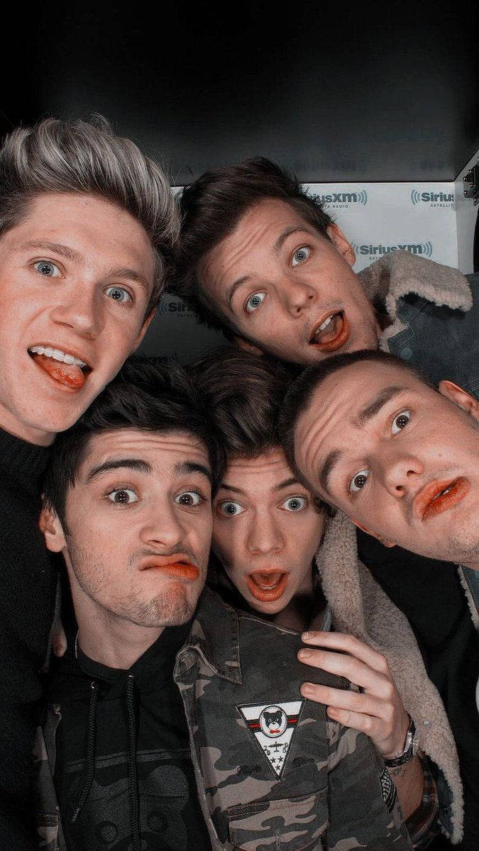 One Direction Aesthetic Silly Faces Wallpaper