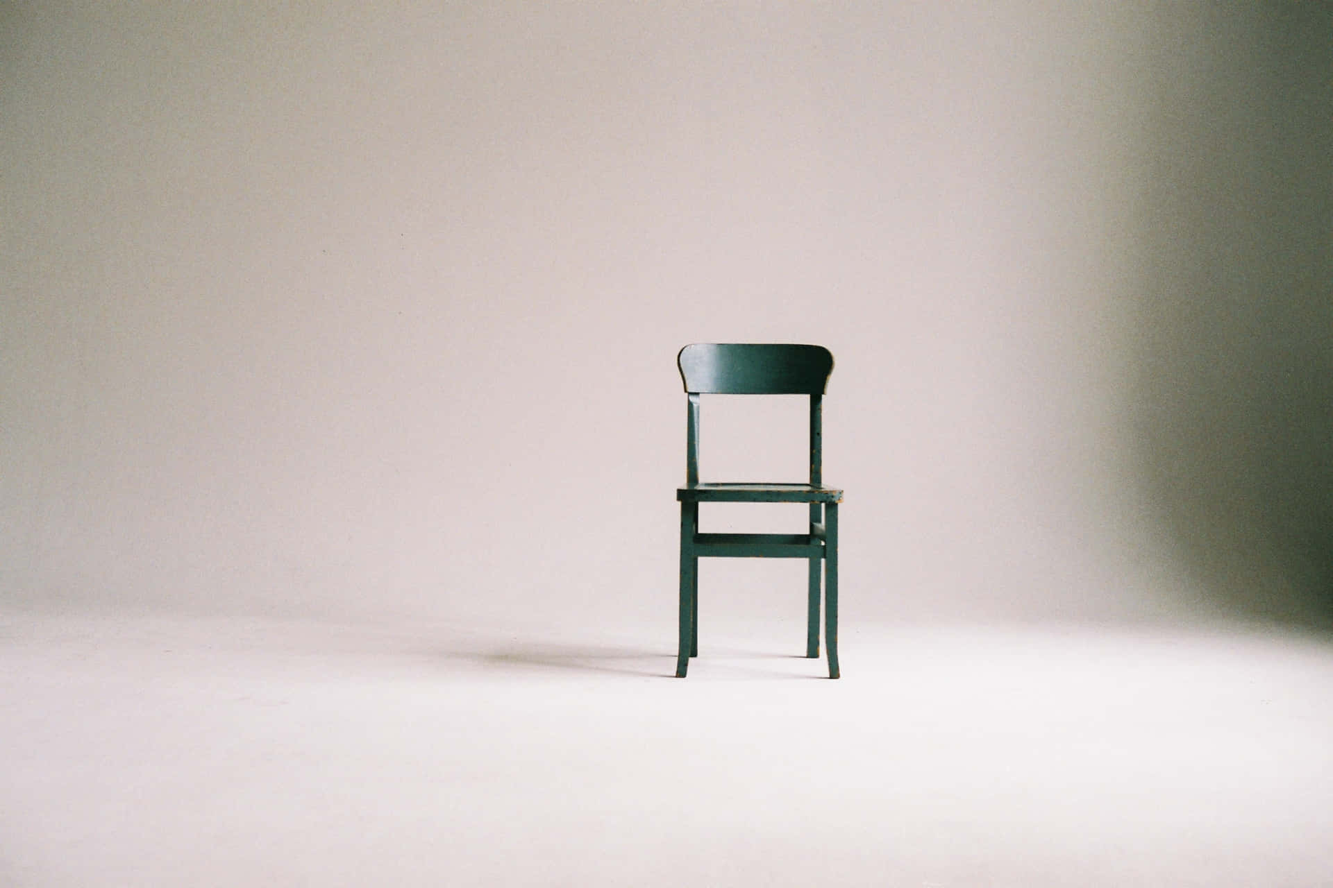 One Empty Chair Wallpaper