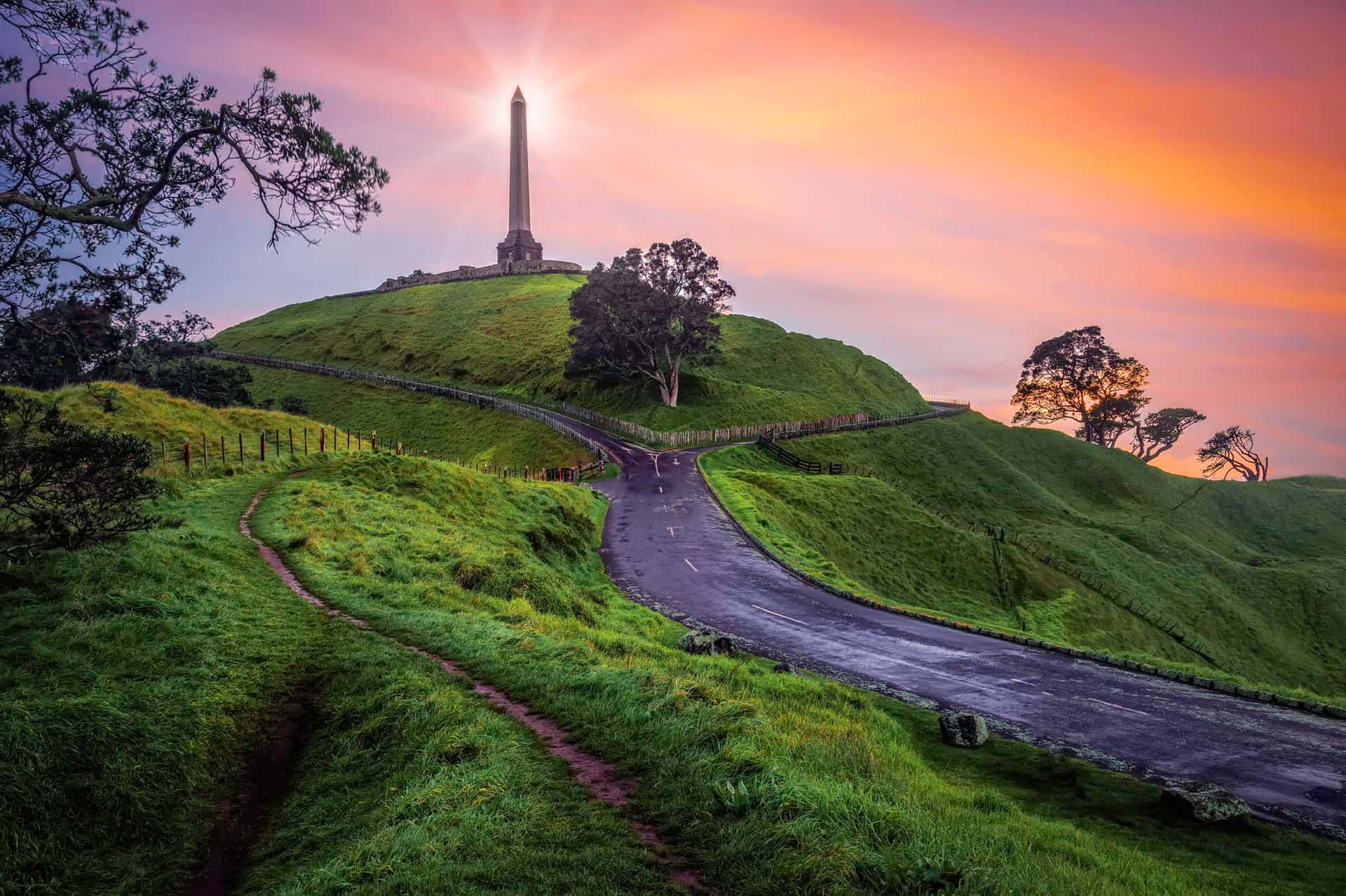 One Tree Hill Auckland Sunset Wallpaper