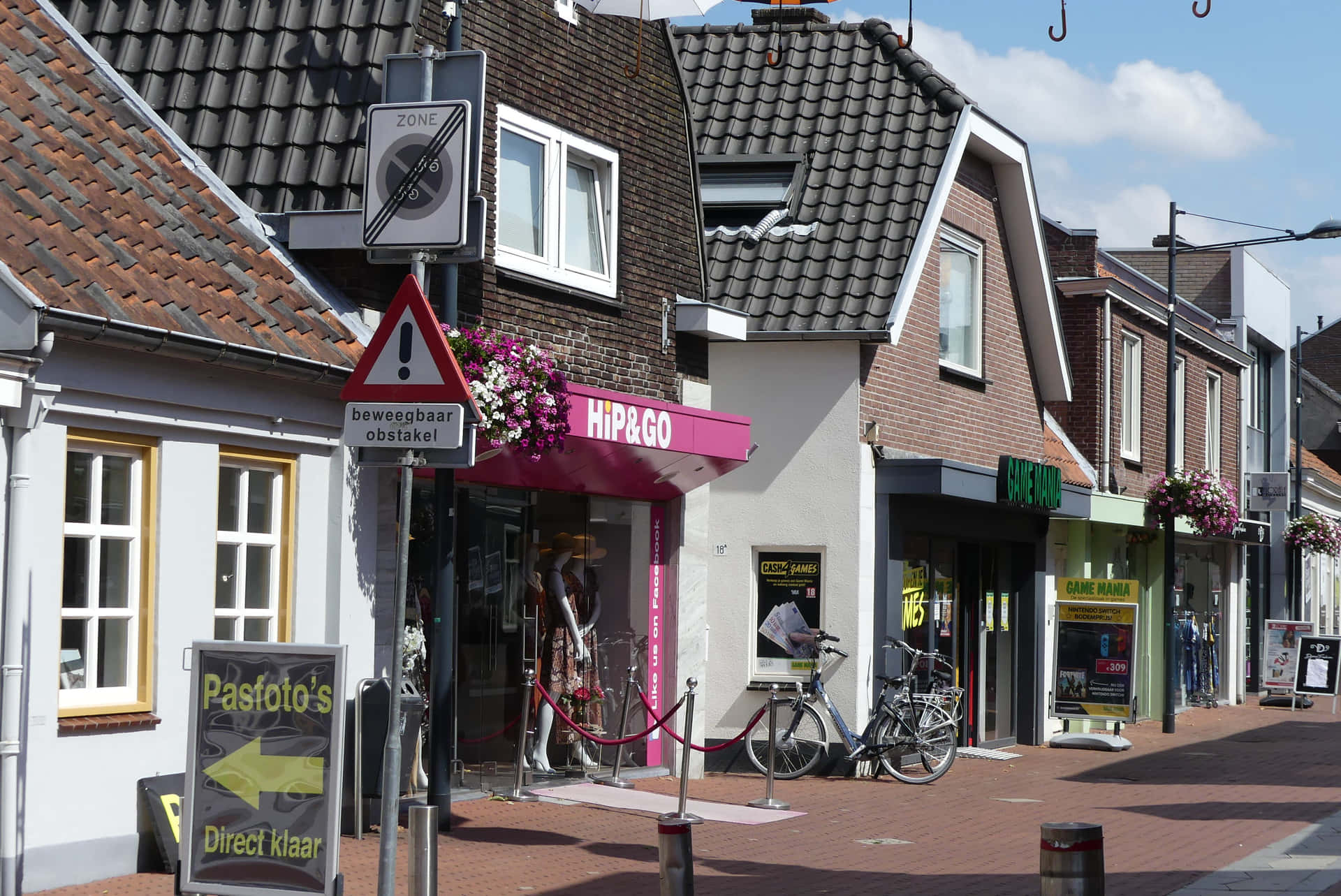 Oosterhout Shopping Street Wallpaper